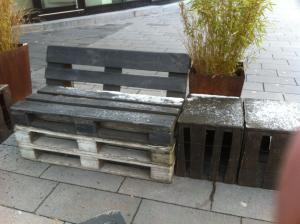 Outdoor-Möbel in Bochum: unbehandelt, Algen