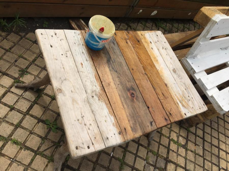 Paletten wetterfest Haltbarkeit behandelt, unbehandelt, lackiert etc